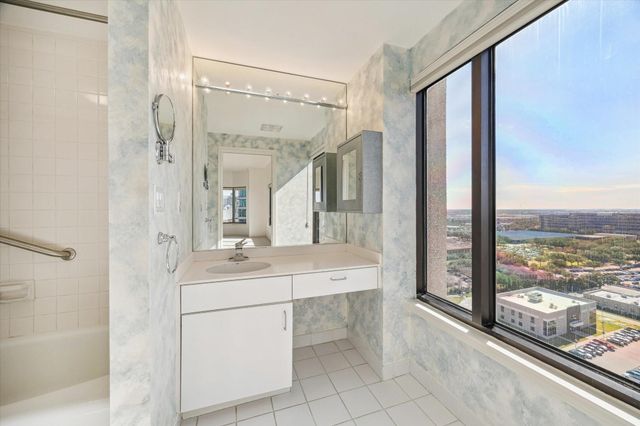 2001 Holcombe Boulevard 1801, Houston, TX 77030