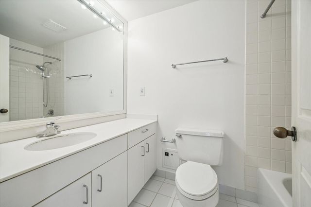 2001 Holcombe Boulevard 1801, Houston, TX 77030