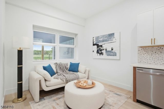 643 S 10Th St, Newark City, NJ 07108