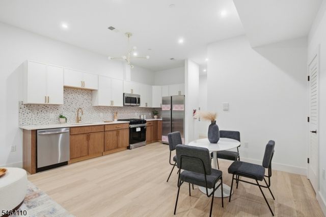 643 S 10Th St, Newark City, NJ 07108