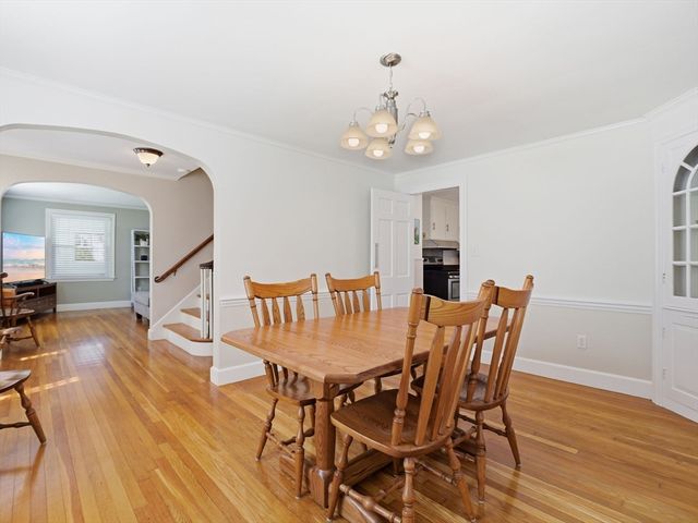 14 Delwood Rd, Chelmsford, MA 01824