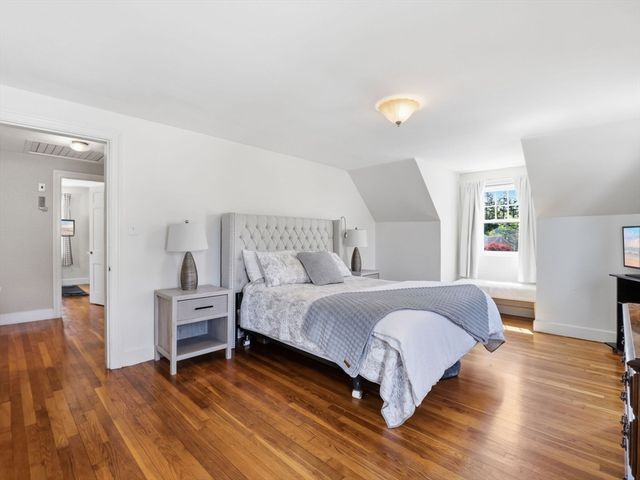14 Delwood Rd, Chelmsford, MA 01824