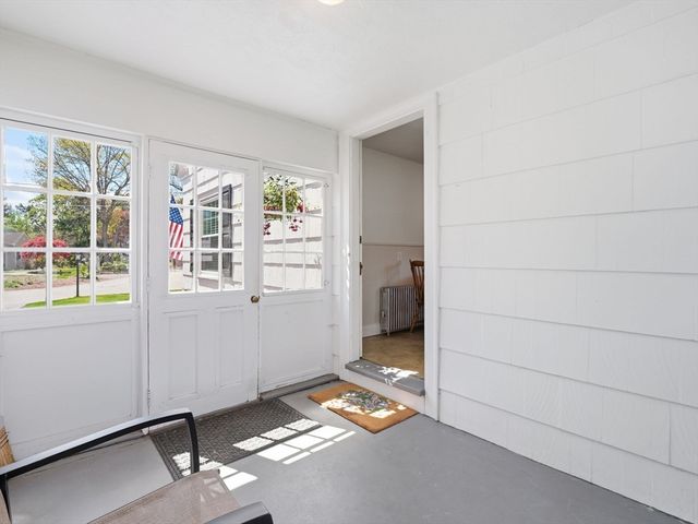 14 Delwood Rd, Chelmsford, MA 01824