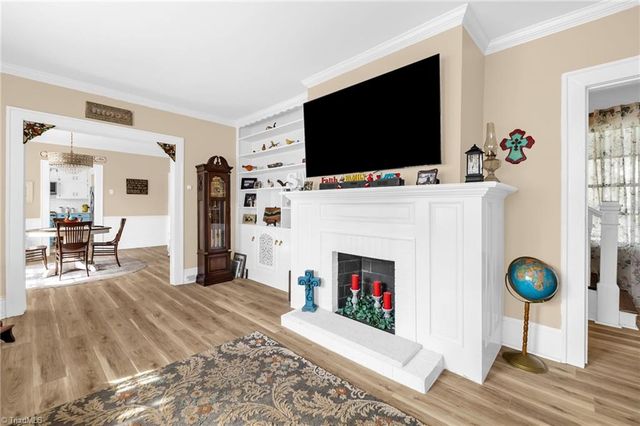 421 Chestnut Street, Eden, NC 27288