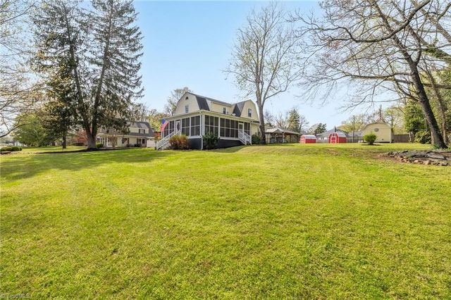 421 Chestnut Street, Eden, NC 27288