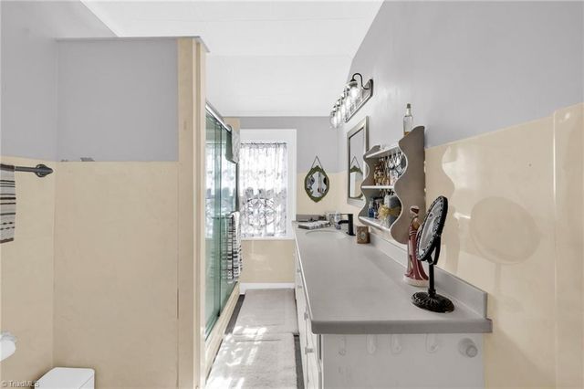 421 Chestnut Street, Eden, NC 27288