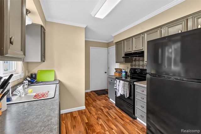 2312 Darwin Lane, Saginaw, MI 48603