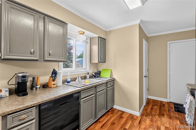 2312 Darwin Lane, Saginaw, MI 48603