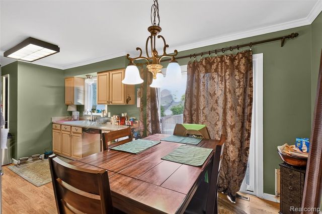 2312 Darwin Lane, Saginaw, MI 48603
