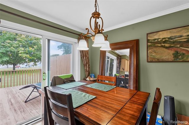 2312 Darwin Lane, Saginaw, MI 48603