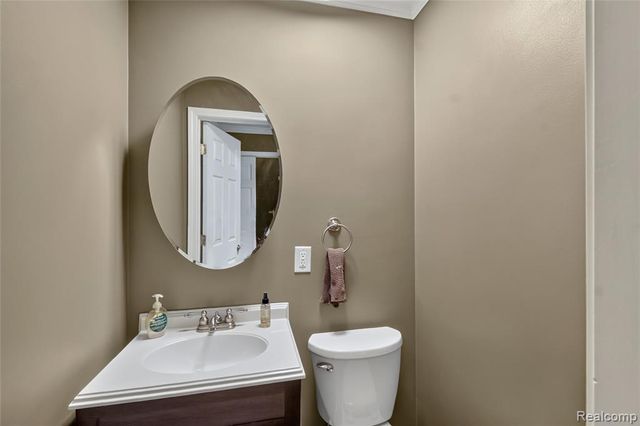 2312 Darwin Lane, Saginaw, MI 48603