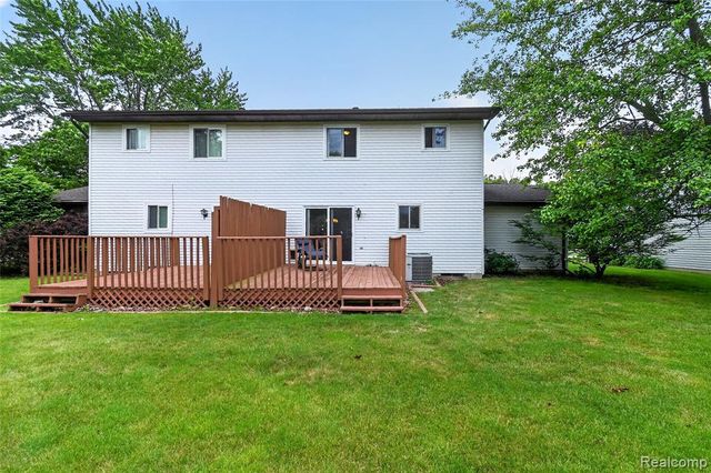 2312 Darwin Lane, Saginaw, MI 48603