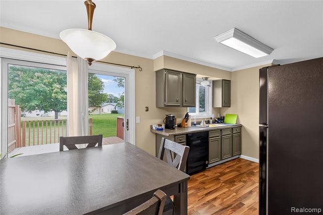 2312 Darwin Lane, Saginaw, MI 48603