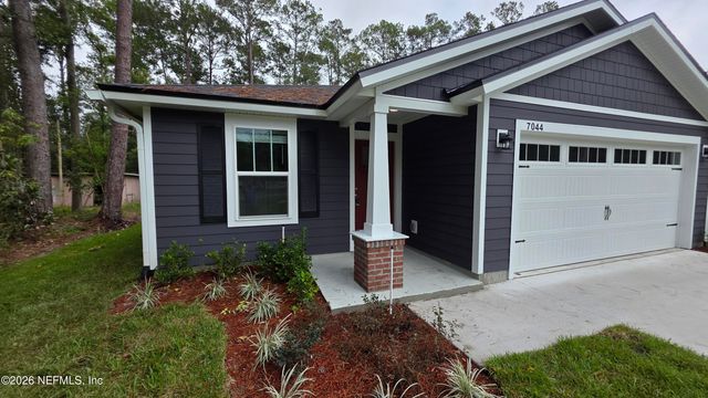 7044 DUNN Avenue, Jacksonville, FL 32219