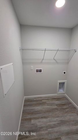 7044 DUNN Avenue, Jacksonville, FL 32219