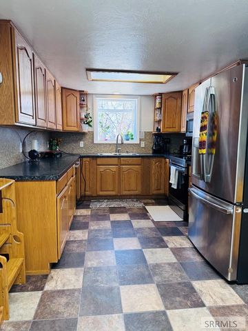 148 Goodwin Drive, Blackfoot, ID 83221