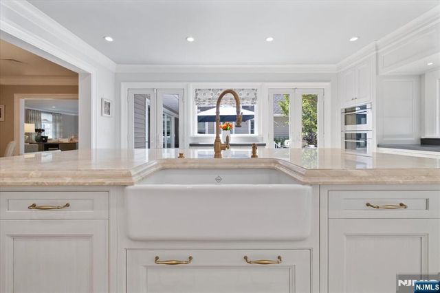 454 Hasbrouck Boulevard, Oradell, NJ 07649