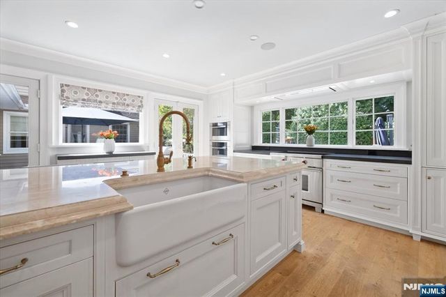 454 Hasbrouck Boulevard, Oradell, NJ 07649