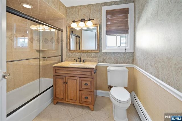 454 Hasbrouck Boulevard, Oradell, NJ 07649