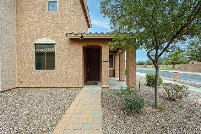 4726 W FREMONT Road, Laveen, AZ 85339