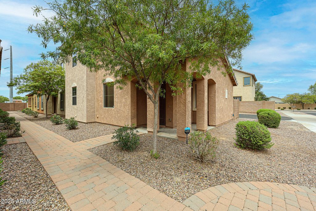 4726 W FREMONT Road, Laveen, AZ 85339