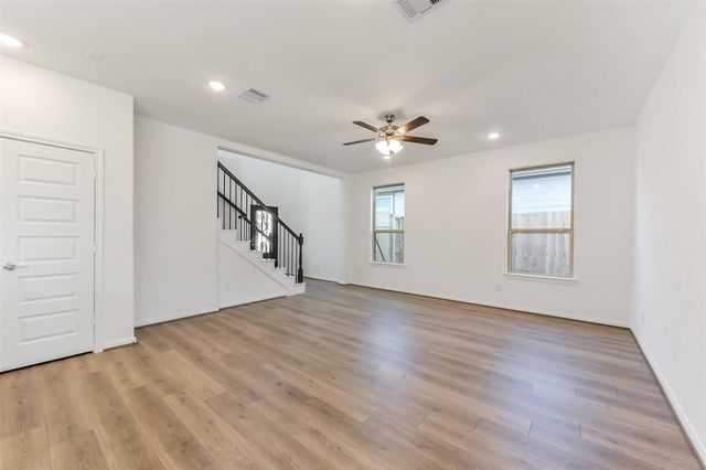 4229 Red Cedar Ring Lane, Pinehurst, TX 77362