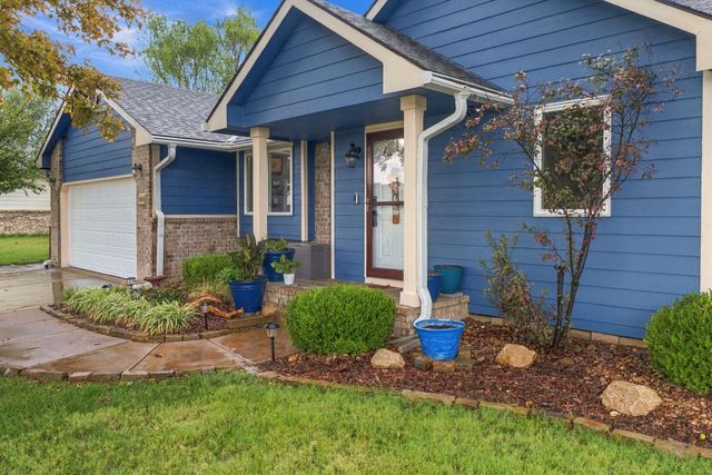 1514 E Mona St, Wichita, KS 67216