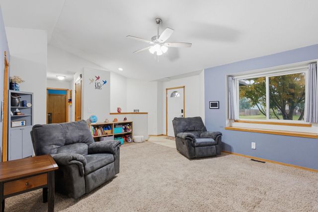 1514 E Mona St, Wichita, KS 67216