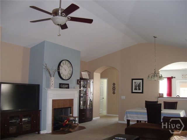 35 Chapel Lake N, Savannah, GA 31419