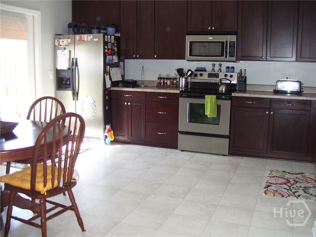 35 Chapel Lake N, Savannah, GA 31419