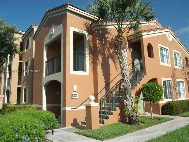 8030 N Nob Hill Rd 102, Tamarac, FL 33321