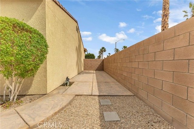 68699 Pasada, Cathedral City, CA 92234