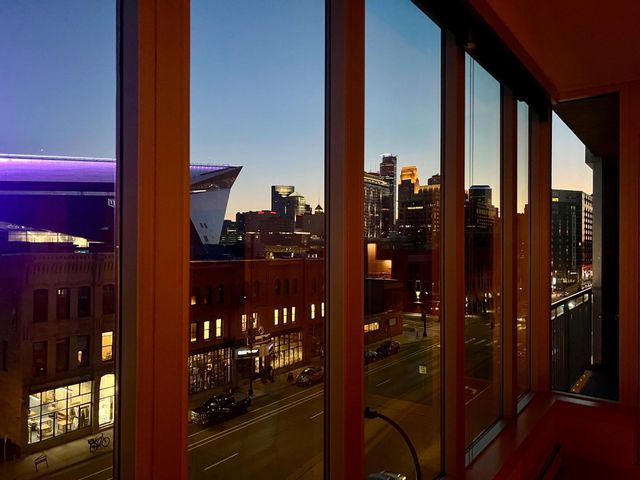 215 10th Avenue S 534, Minneapolis, MN 55415