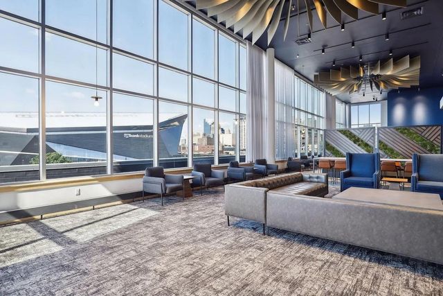 215 10th Avenue S 534, Minneapolis, MN 55415