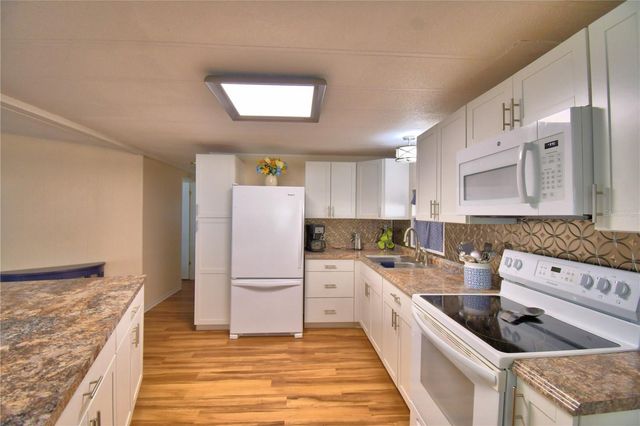 145 HOLIDAY LANE, Auburndale, FL 33823