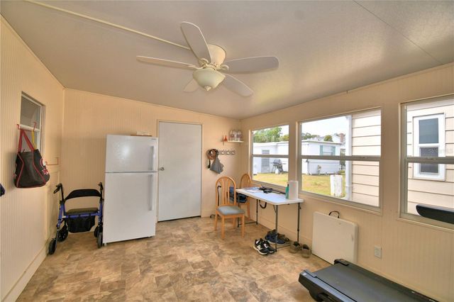 145 HOLIDAY LANE, Auburndale, FL 33823