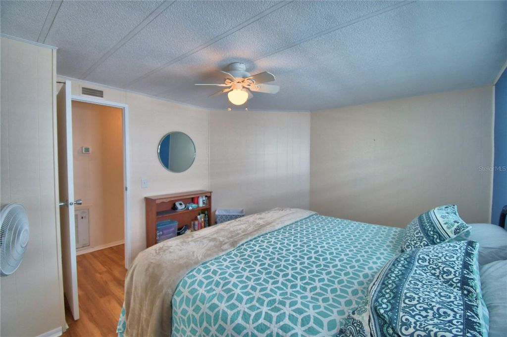 Image 37 of property listing at 145 HOLIDAY LANE, Auburndale, FL 33823