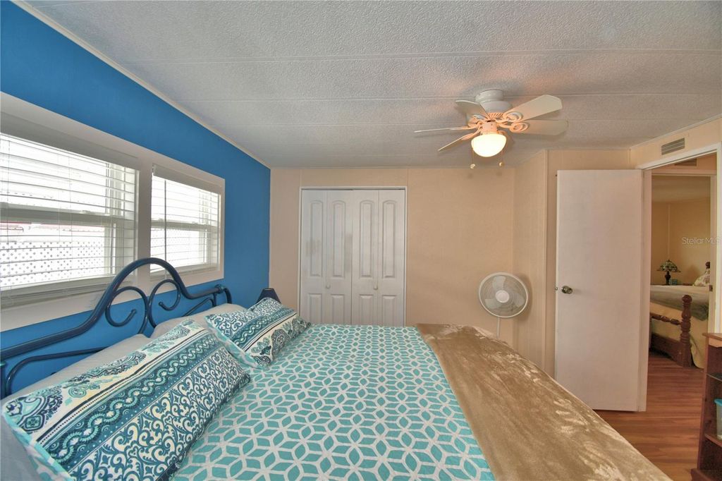 Image 38 of property listing at 145 HOLIDAY LANE, Auburndale, FL 33823