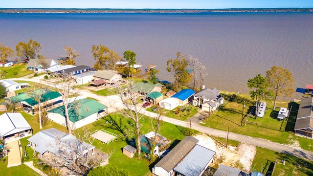 240 Key Largo Loop, Point Blank, TX 77364