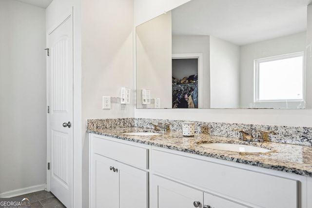 4240 Oakhurst Drive, Fairburn, GA 30213