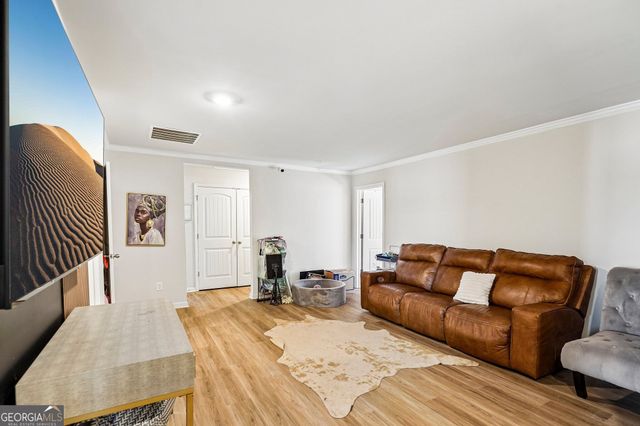 4240 Oakhurst Drive, Fairburn, GA 30213