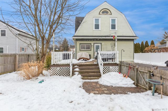 123 Carman Street, Patchogue, NY 11772