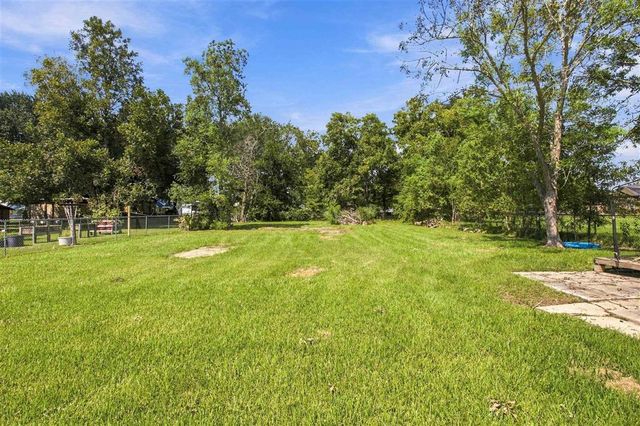 106 W Carlton Street, Sulphur, LA 70663