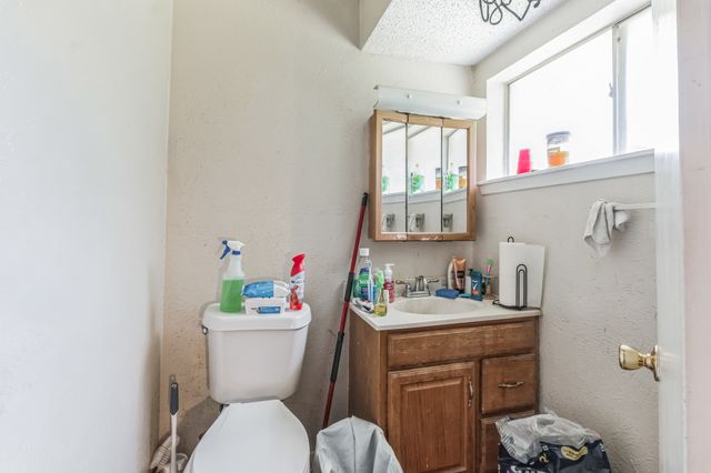 6052 Holiday Lane, North Richland Hills, TX 76180