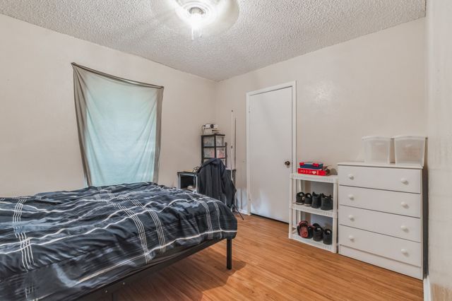 6052 Holiday Lane, North Richland Hills, TX 76180