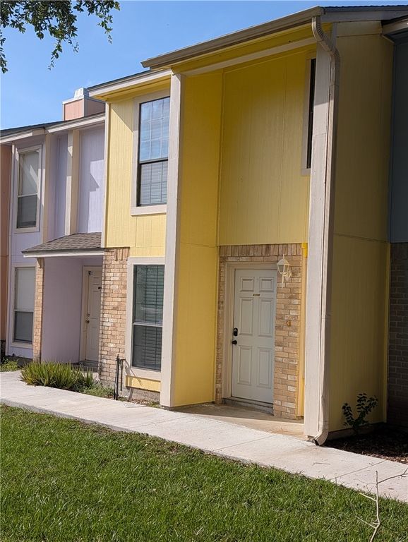 6702 Everhart Road S 105, Corpus Christi, TX 78413 — exterior
