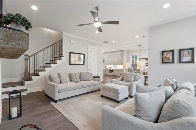 1957 Haley Walk, Atlanta, GA 30318