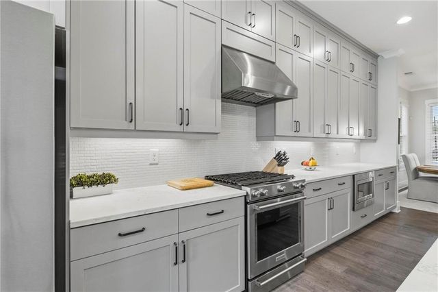 1957 Haley Walk, Atlanta, GA 30318