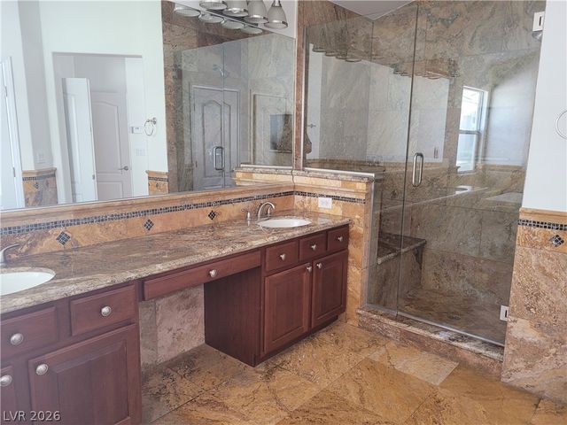 7020 Manzanares Drive, North Las Vegas, NV 89084