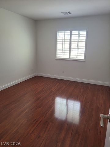 7020 Manzanares Drive, North Las Vegas, NV 89084